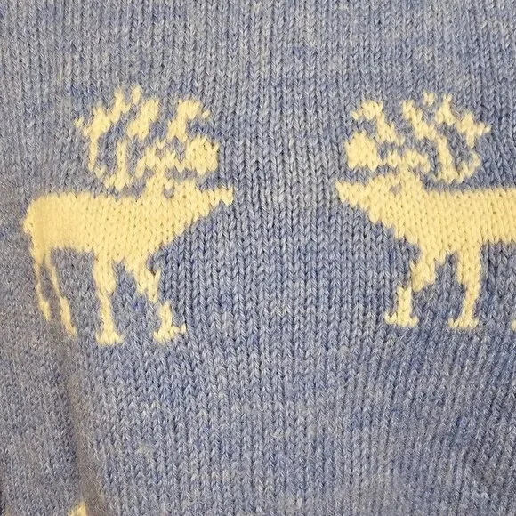 Vintage Light Blue and White Moose Holiday Sweater Sz L - Picture 3 of 8